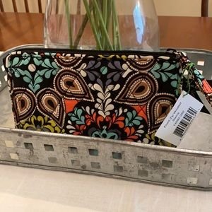 Vera Bradley Front Zip Wristlet in Sierra